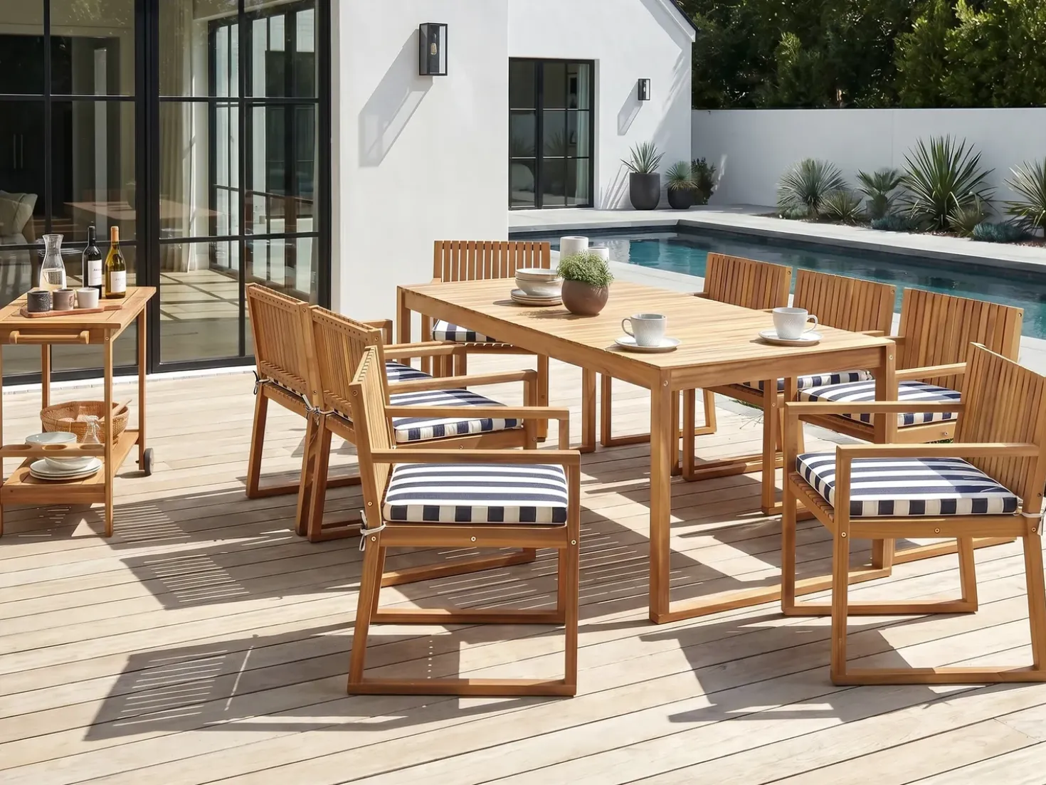 Set da pranzo da giardino 8 posti SASSARI II con cuscini Legno di acacia certificato Blu marino