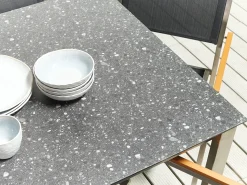 Set da pranzo da giardino 6 posti COSOLETO/GROSSETO Vetro temperato Effetto granito Nero