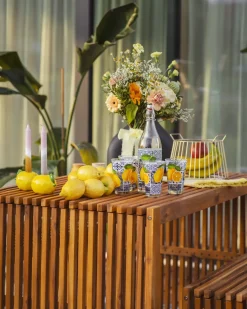 Set da pranzo da giardino con panche 4 posti BELLANO Legno d'acacia Marrone