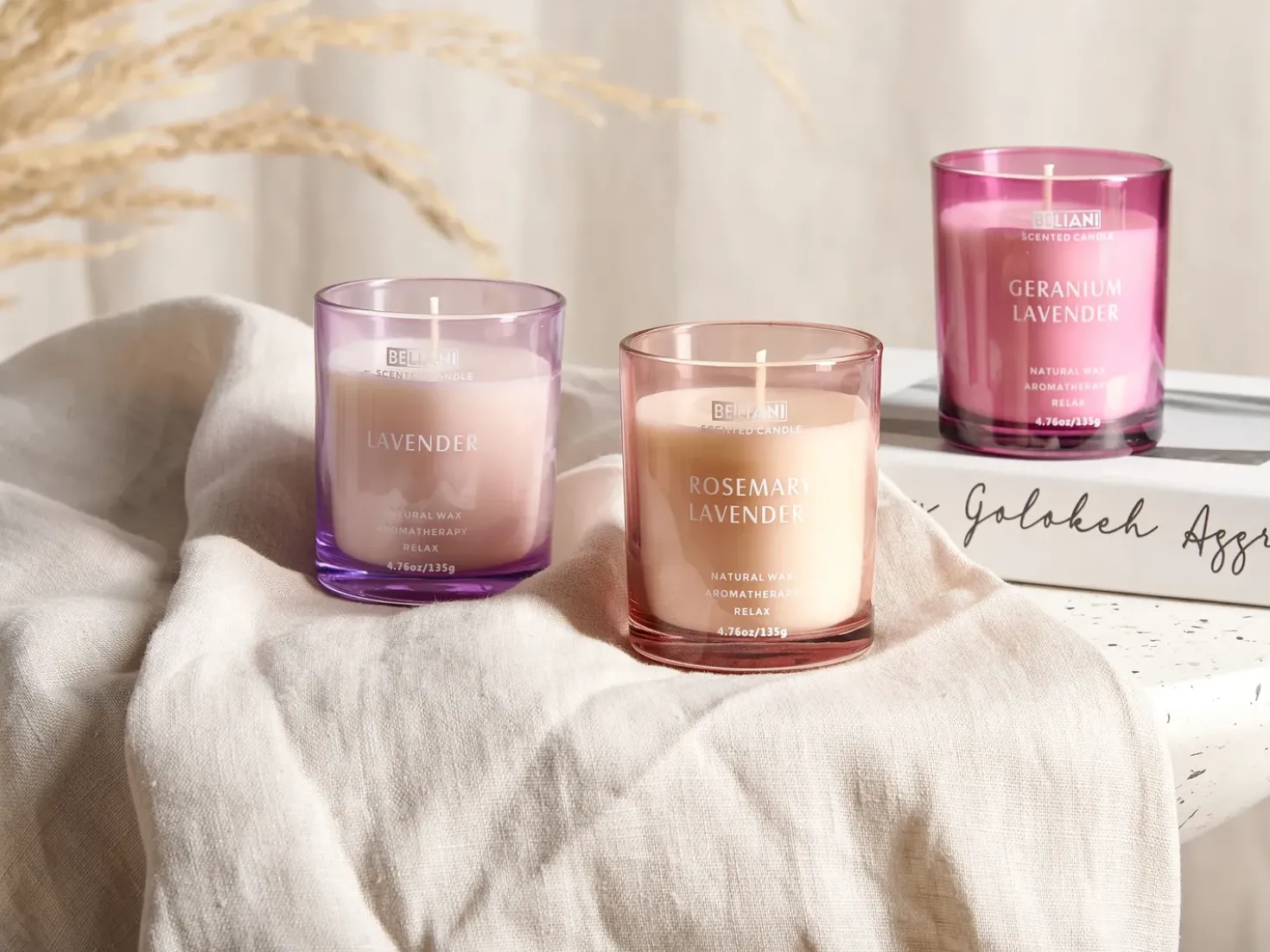 Set di 3 Candele Profumate SHEER JOY Cera di Soia Note floreali