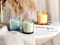 Set di 3 Candele Profumate SHEER JOY Cera di Soia Note fresche