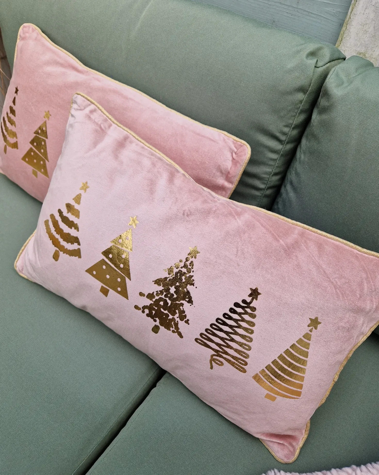 Set di 2 cuscini ALSOBIA Velluto 30 x 50 cm Rosa Modello natalizio