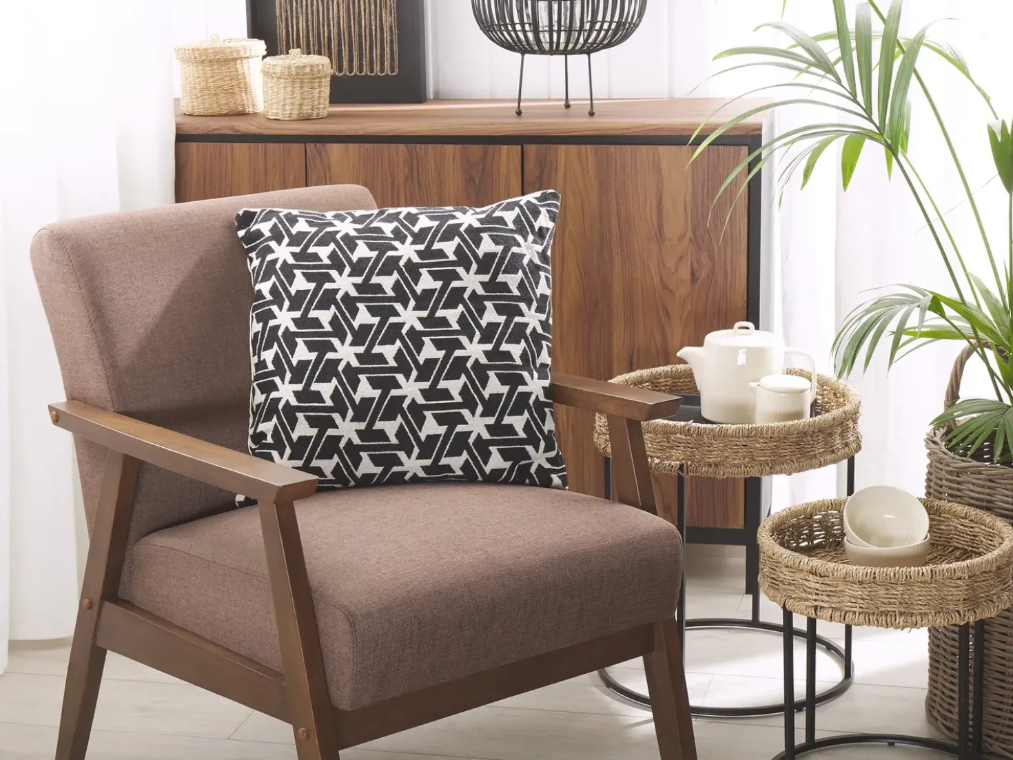 Set di 2 cuscini ANDIRIN Cotone 45 x 45 cm Nero Trama geometrica