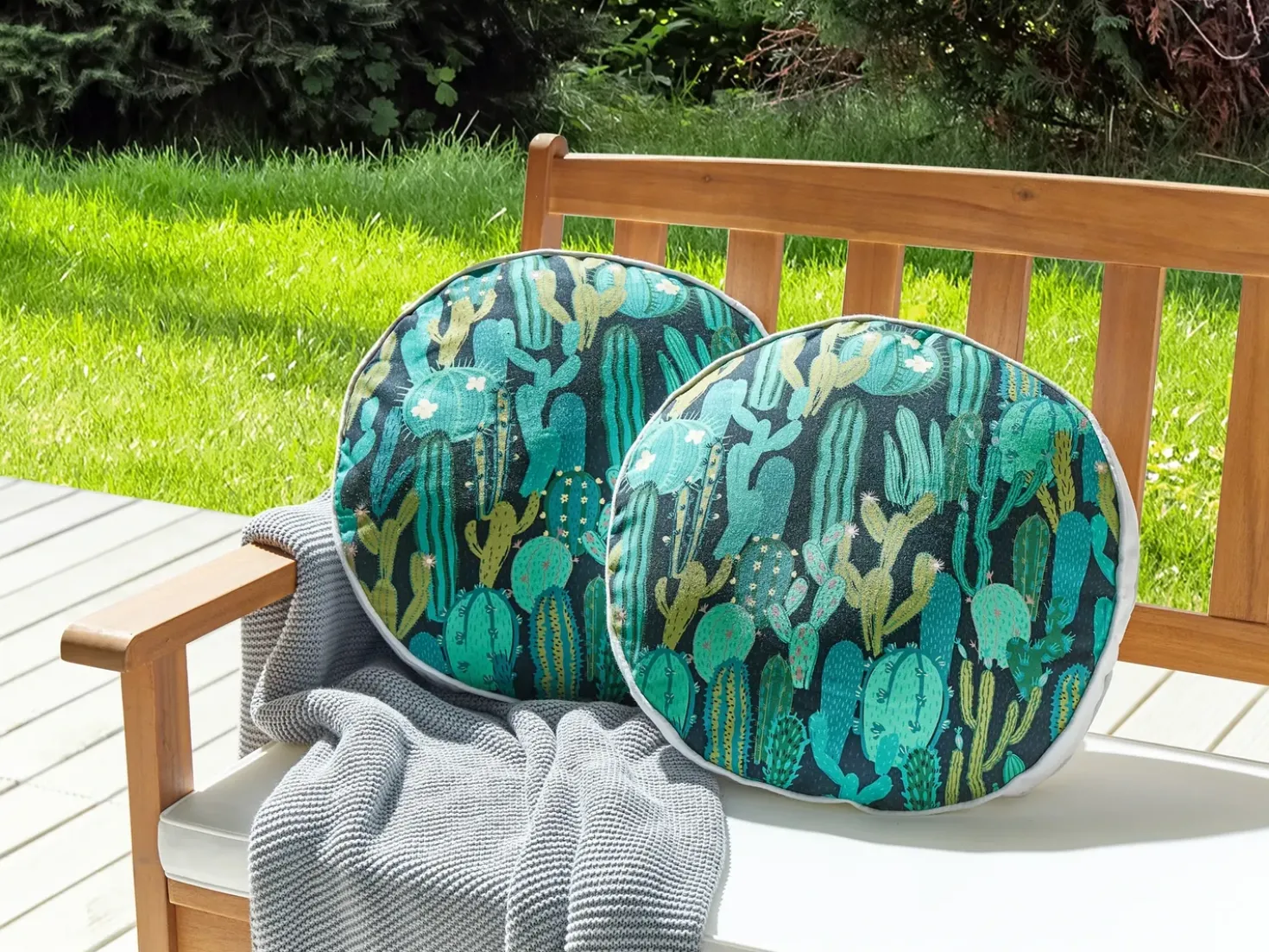 Set di 2 cuscini da esterno BUSSANA Trama di piante 40 x 40 cm Verde