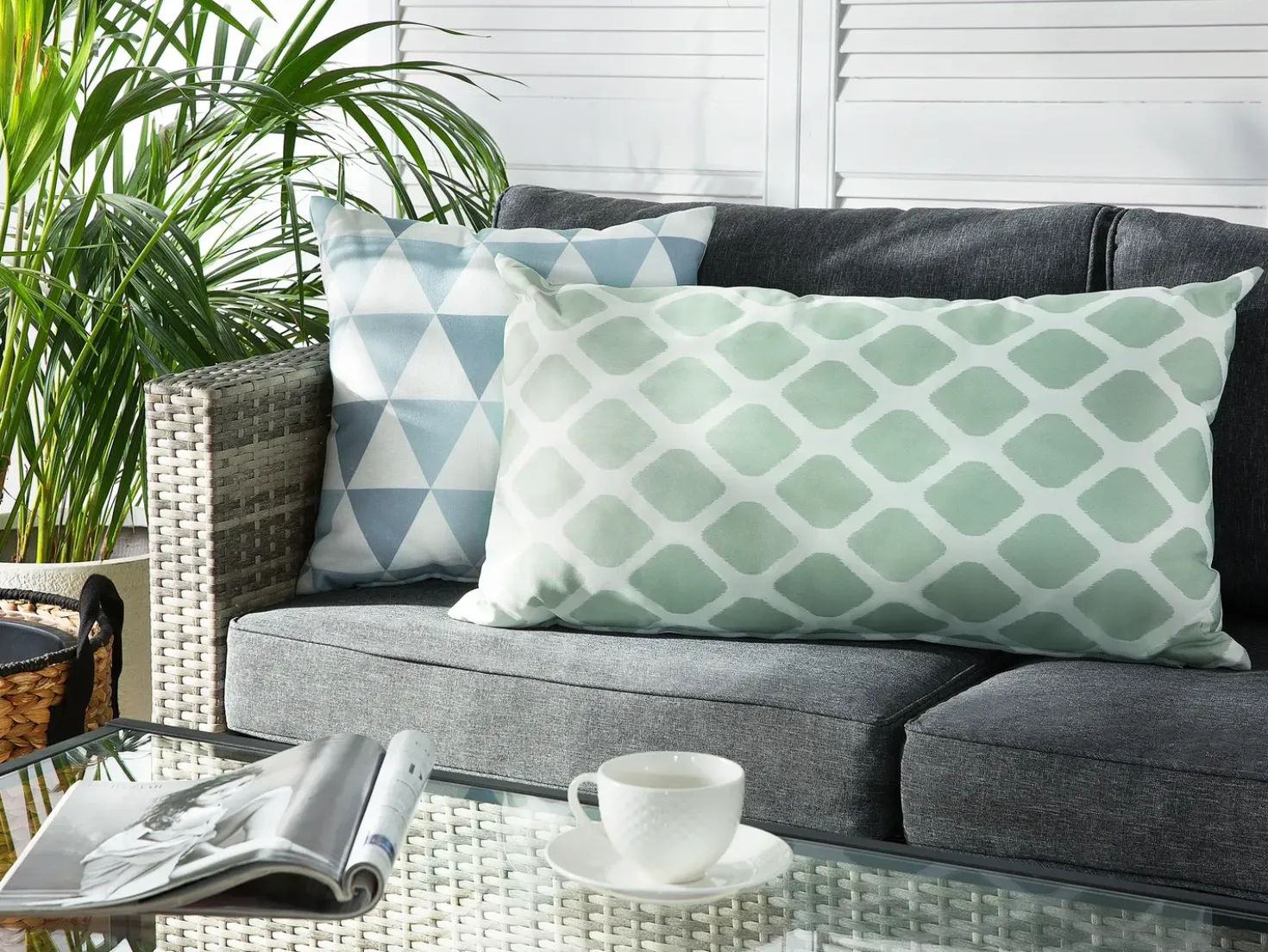 Set di 2 cuscini da esterno KALAMOS Trama geometrica 40 x 70 cm Verde menta