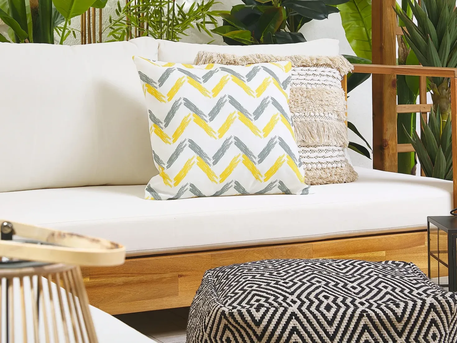 Set di 2 cuscini da esterno AFFILE Trama Chevron 45 x 45 cm Multicolore