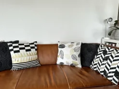Set di 2 cuscini DALIA Cotone 45 x 45 cm Nero Trama geometrica