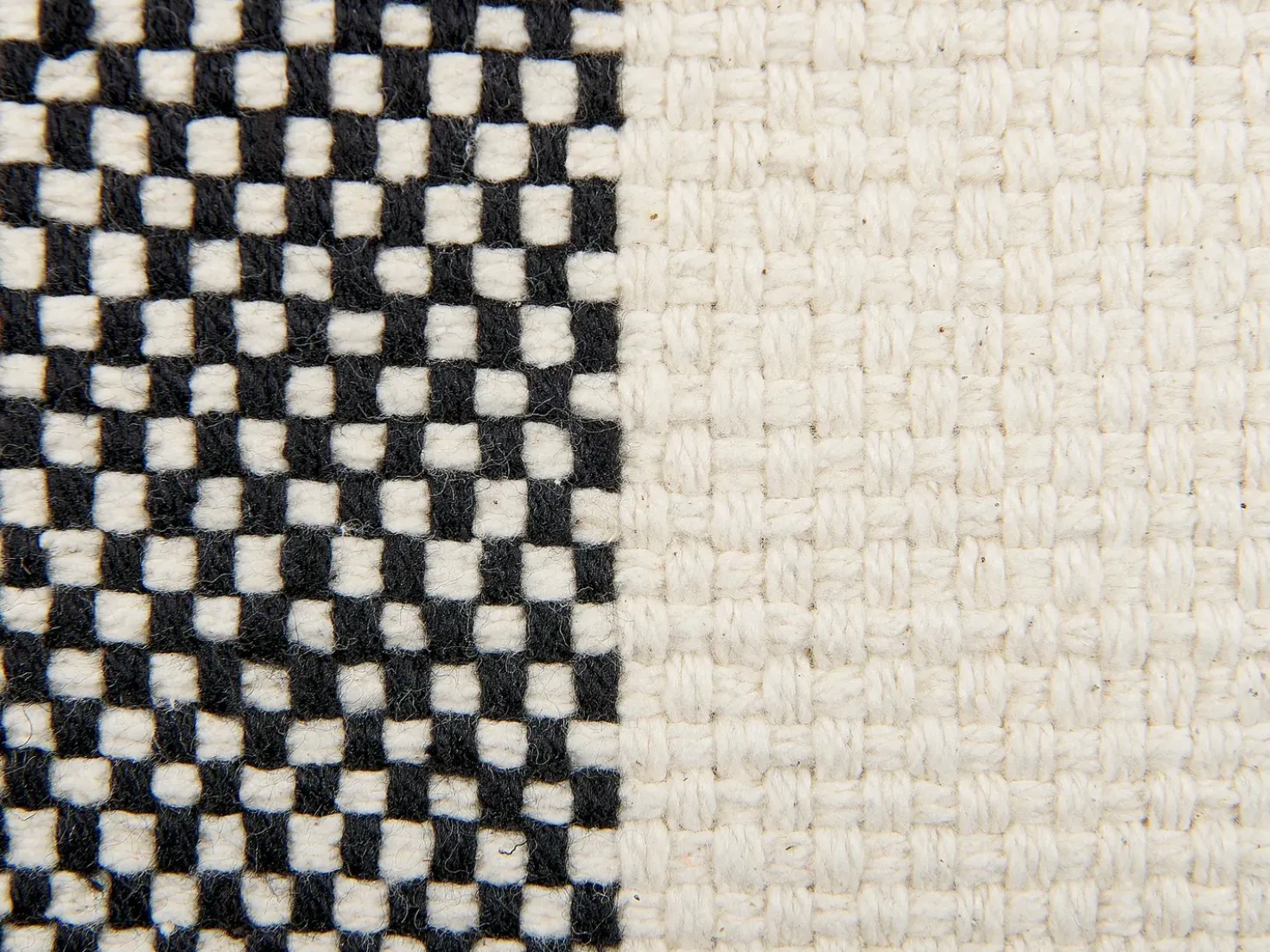 Set di 2 cuscini LAELIA Cotone 45 x 45 cm Nero Patchwork