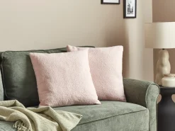 Set di 2 cuscini LEUZEA Bouclé 45 x 45 cm Rosa pastello Tinta unita