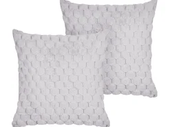 Set di 2 cuscini PURSLANE Finta pelliccia 43 x 43 cm Grigio chiaro Trama geometrica