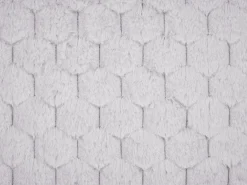 Set di 2 cuscini PURSLANE Finta pelliccia 43 x 43 cm Grigio chiaro Trama geometrica