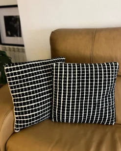 Set di 2 cuscini YONCALI Cotone 45 x 45 cm Nero Trama a scacchi
