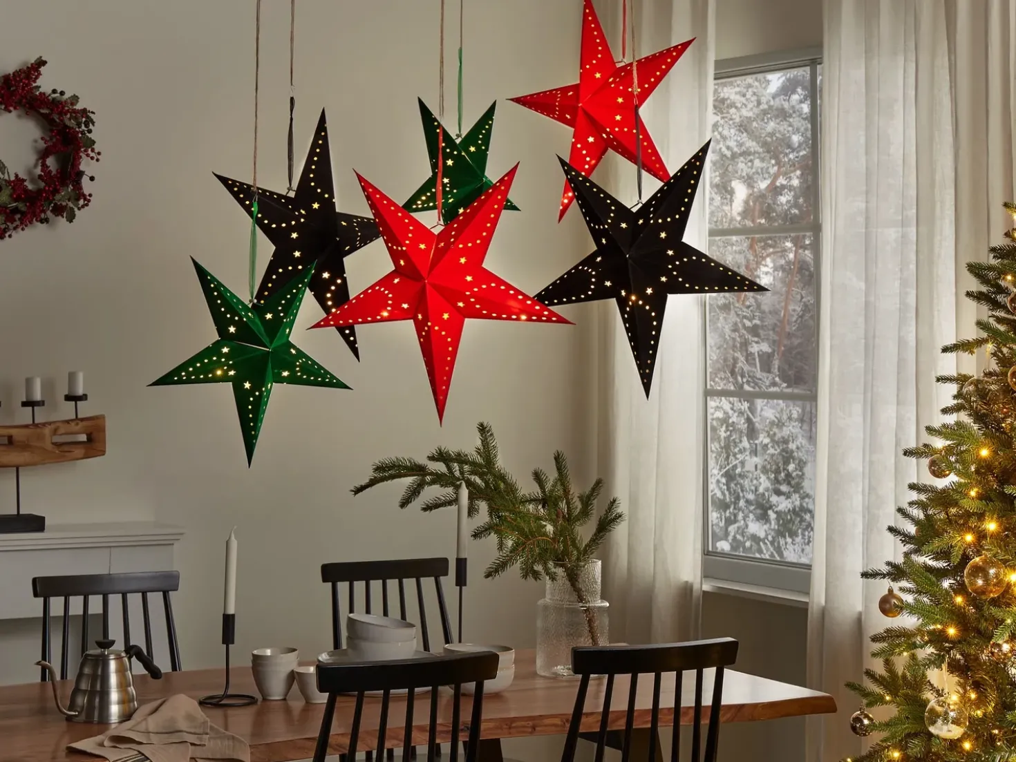 Set di 2 decorazioni da appendere LED MOTTI Stella 60 cm Nero