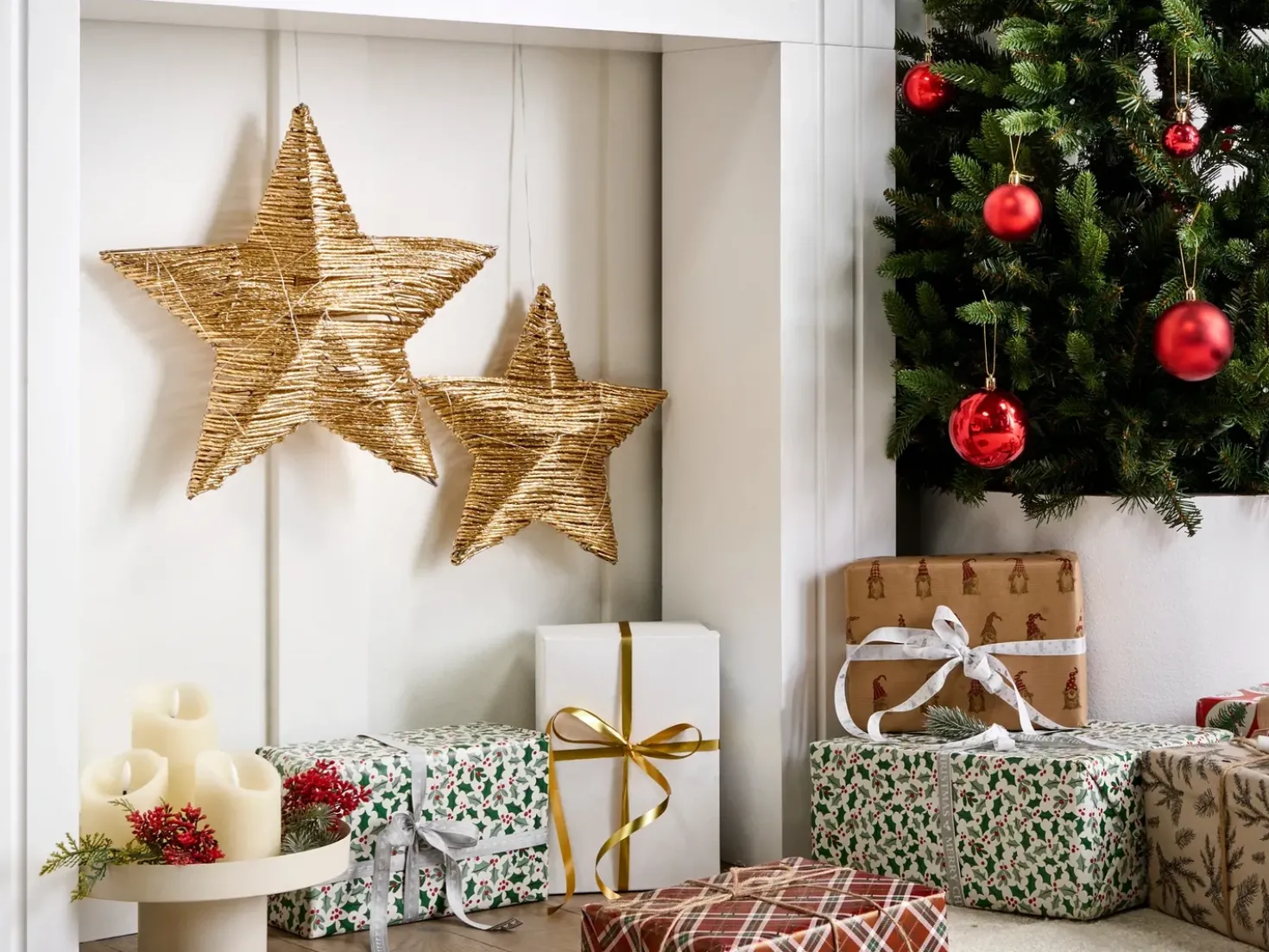 Set di 2 decorazioni natalizie LED HAMPEN Stella 24/30 cm Oro