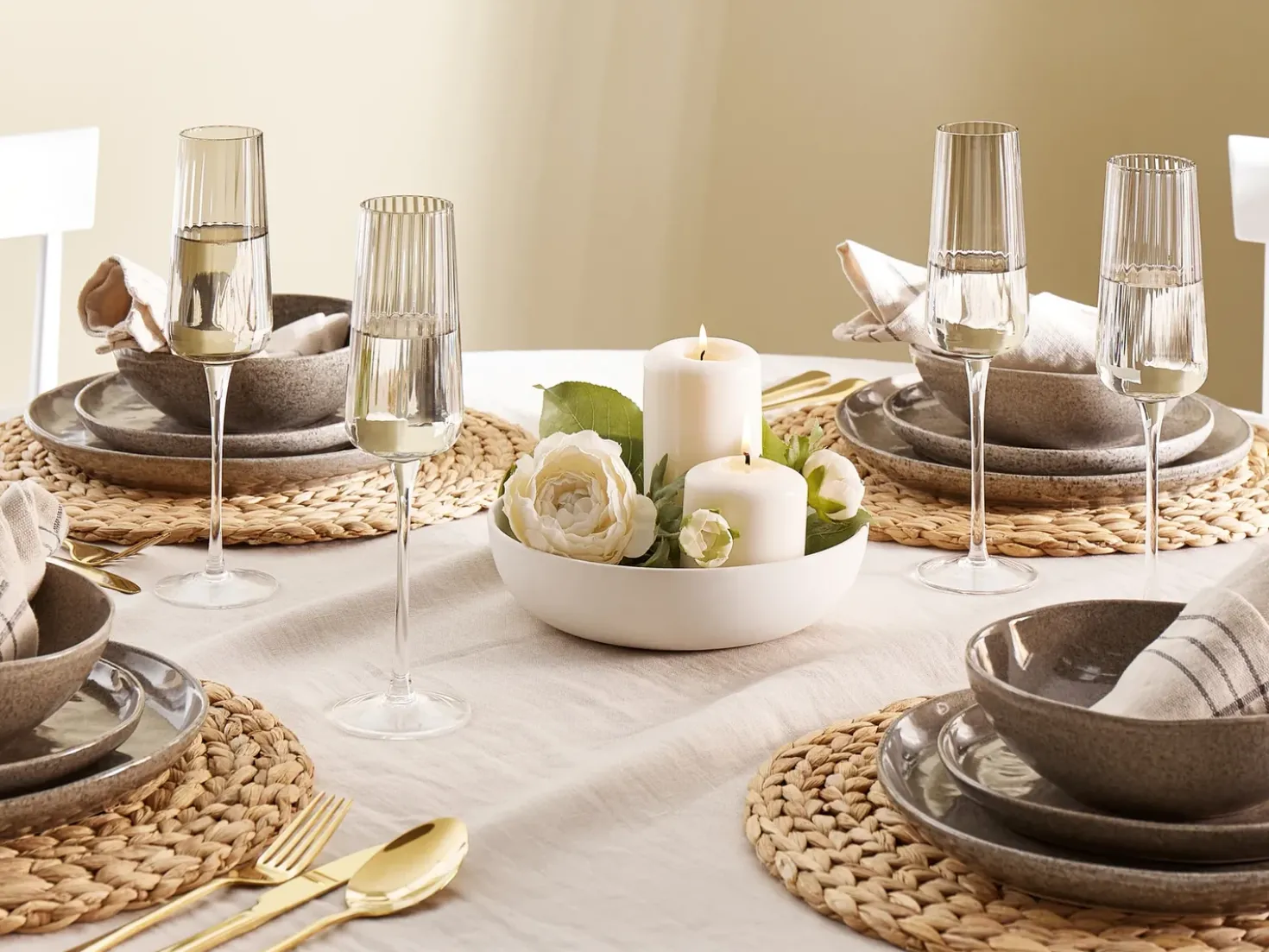 Set di 4 flûte da champagne QUARTZ 230 ml Grigio