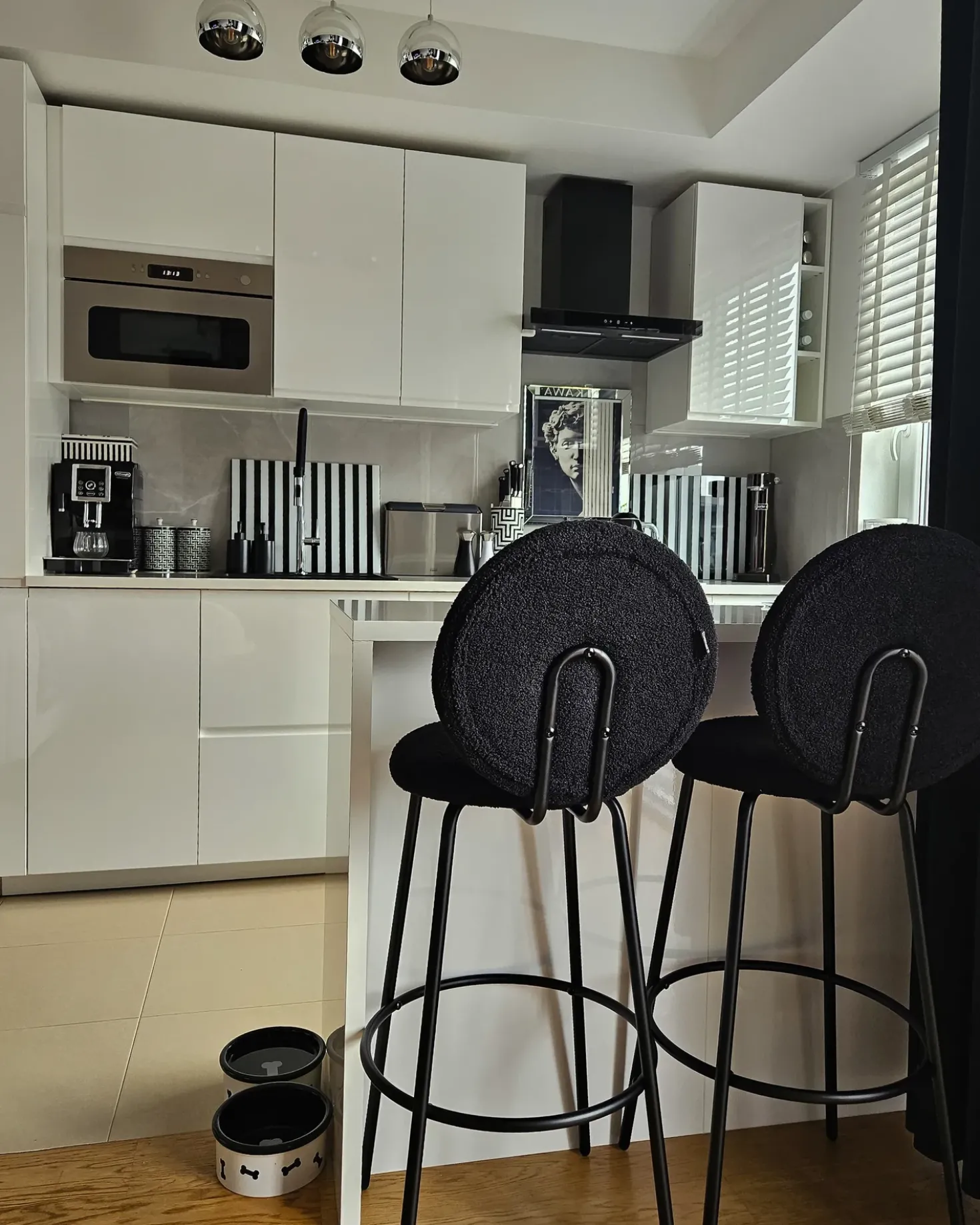 Set di 2 sedie alte EMERY Bouclé Nero