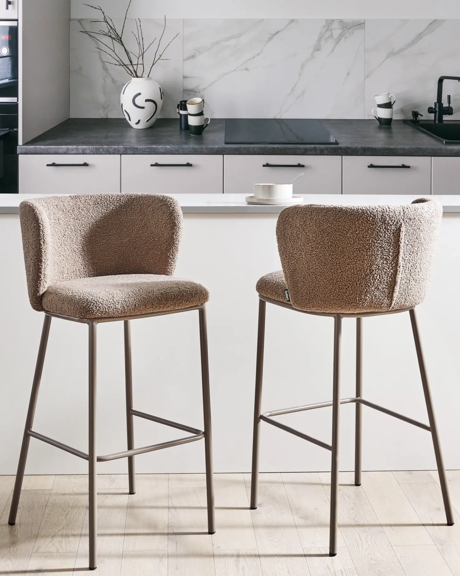 Set di 2 sedie alte MINA II Bouclé Marrone