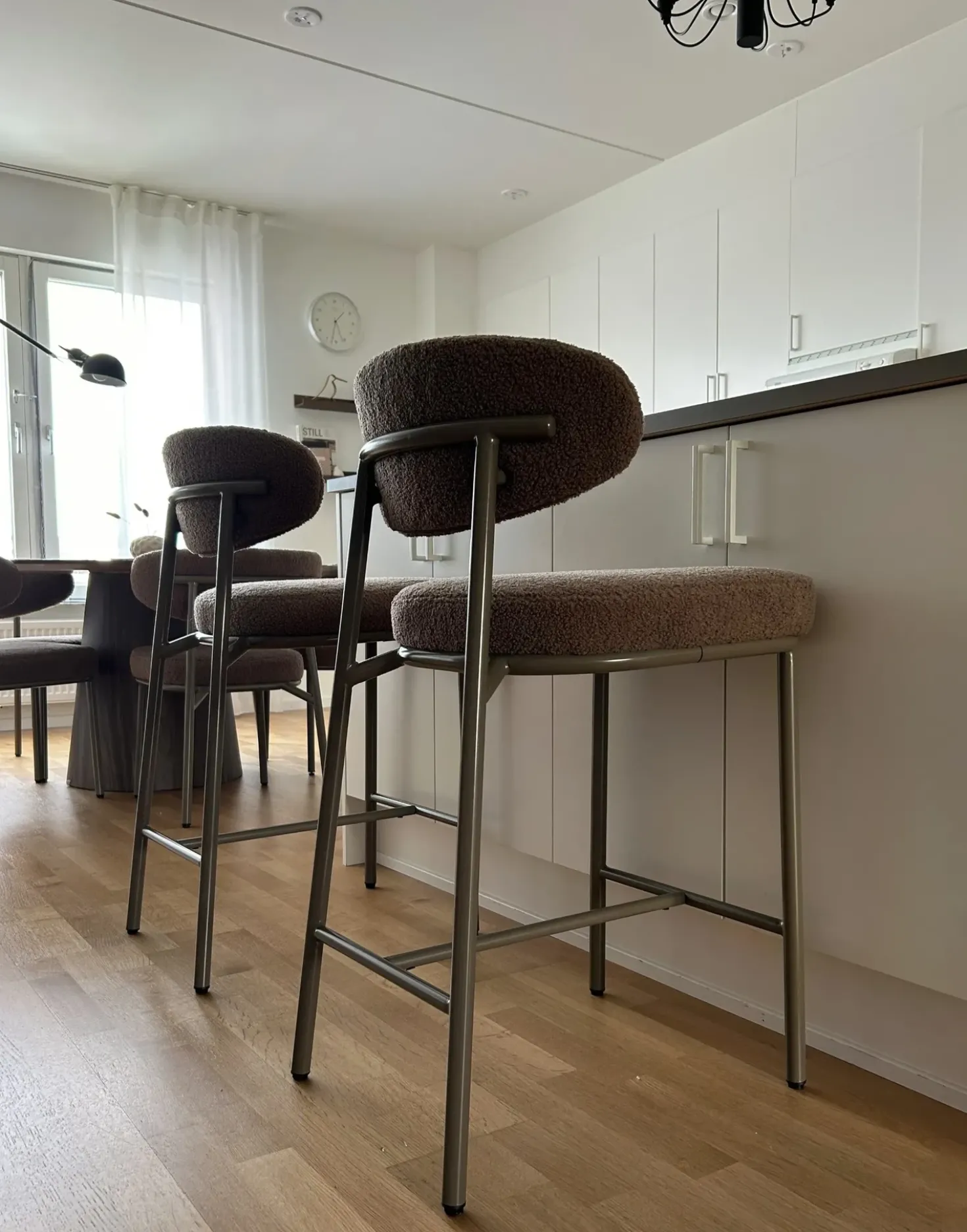 Set di 2 sedie alte UNITY Bouclé Tortora