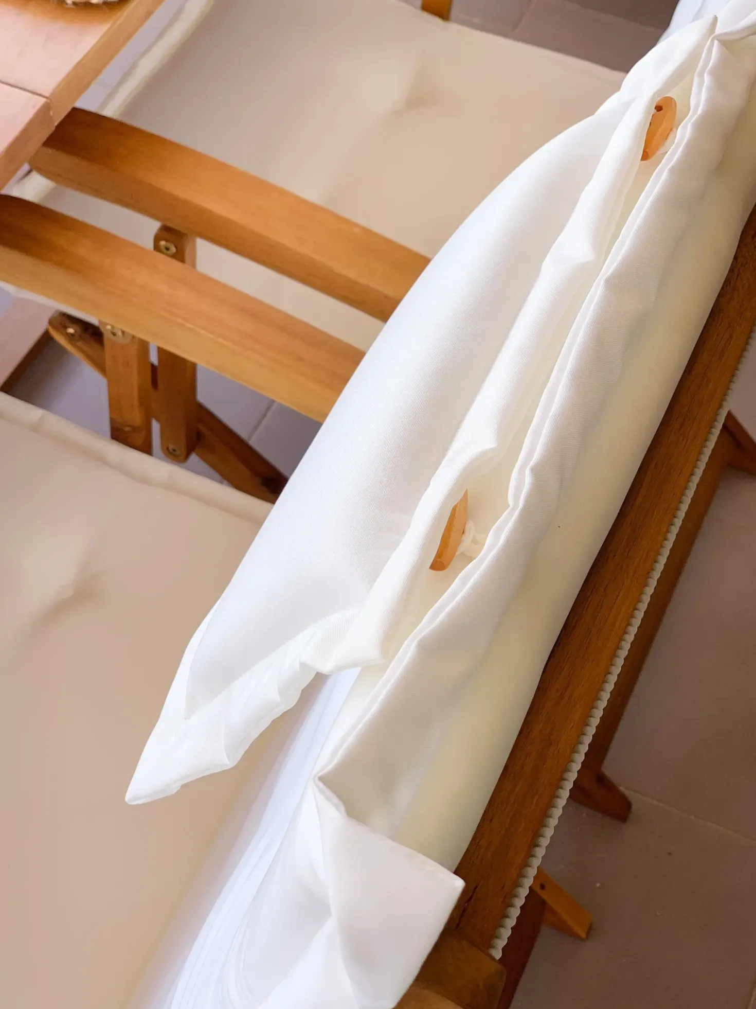 Set di 2 sedie da giardino con cuscini MAUI Legno d'acacia Bianco sporco