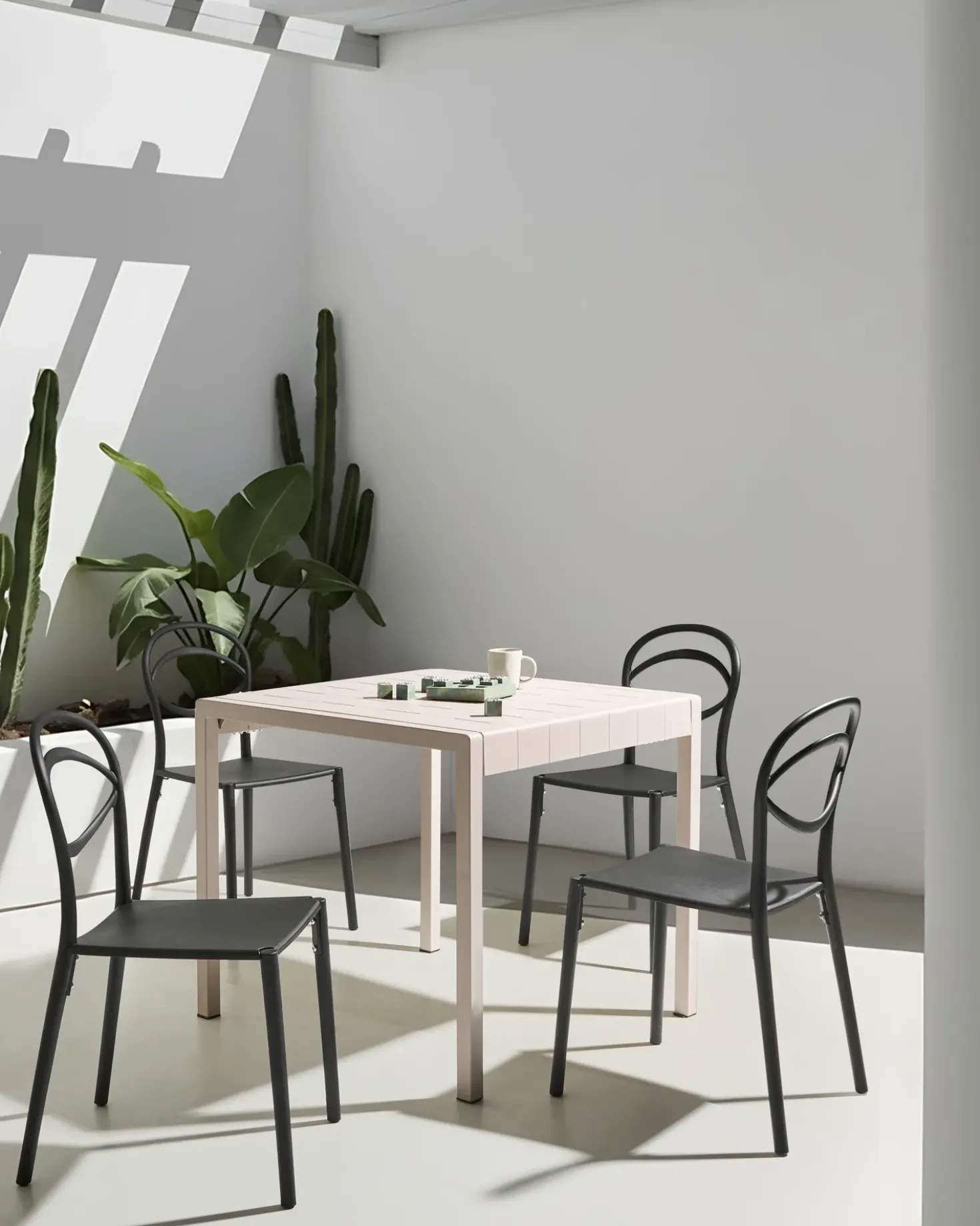 Set di 4 sedie da giardino COVOLO Nero