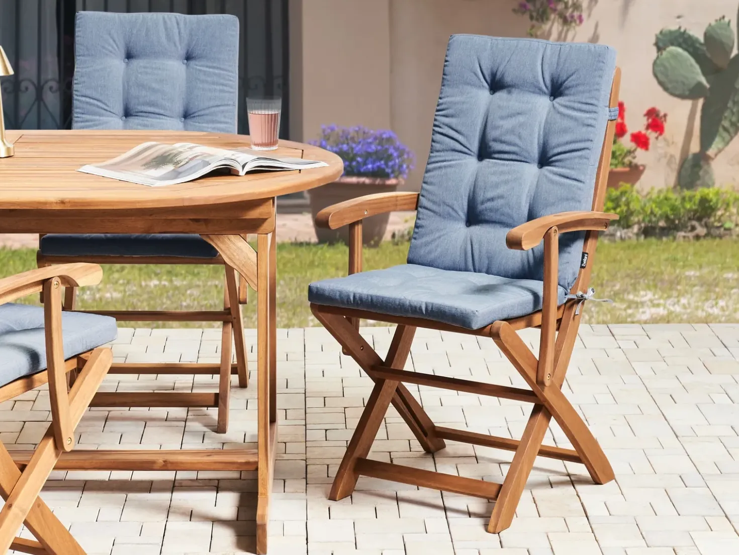 Set di 2 sedie da giardino con cuscini MAUI PREMIUM Legno d'acacia Blu