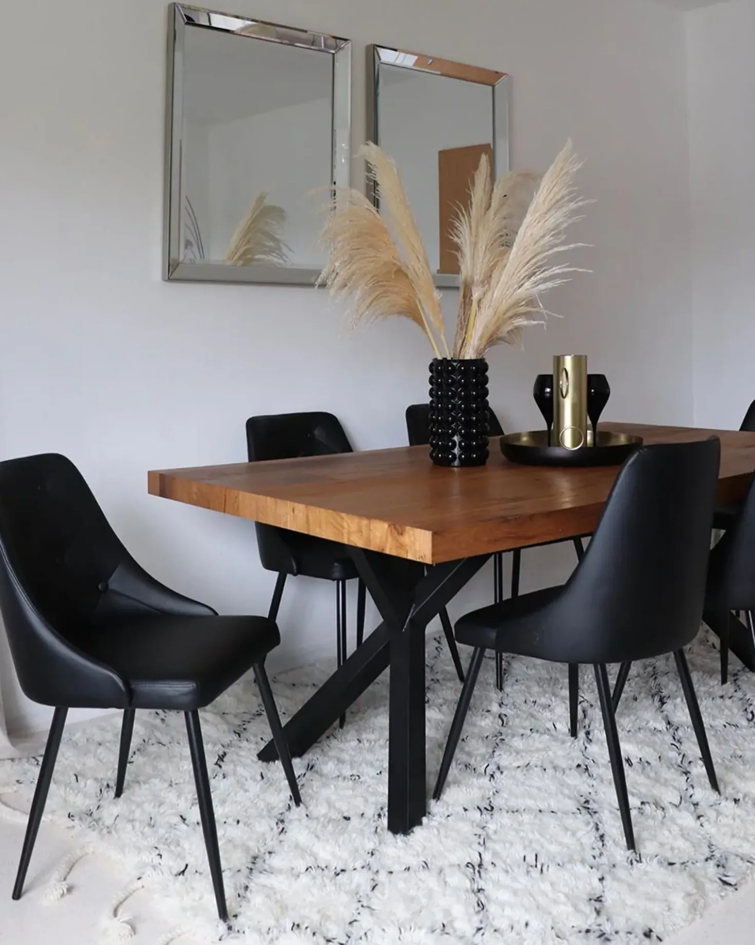 Set di 2 sedie da pranzo VALERIE Pelle sintetica Nero