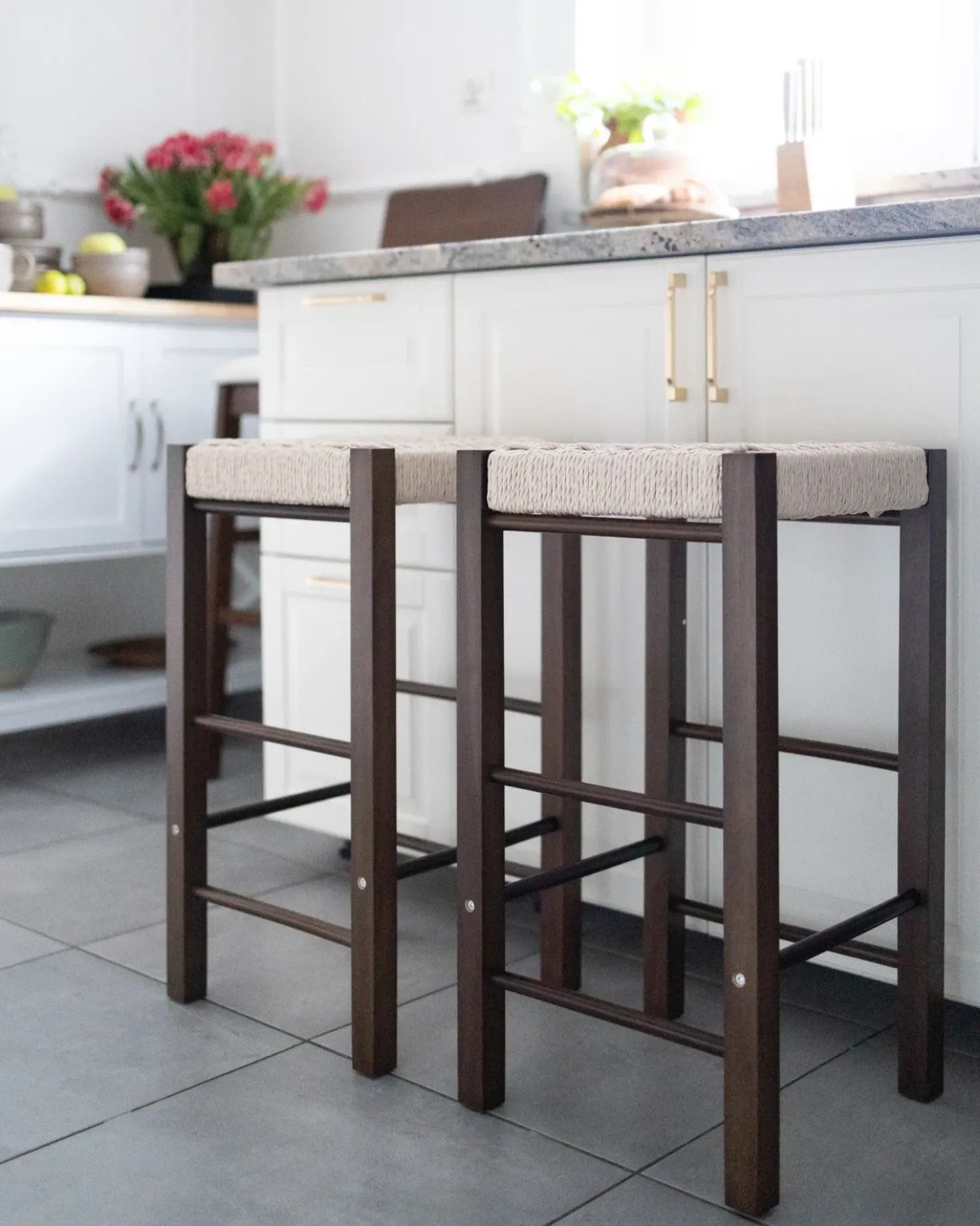 Set di 2 sgabelli da bar EMBRUN Legno Marrone scuro