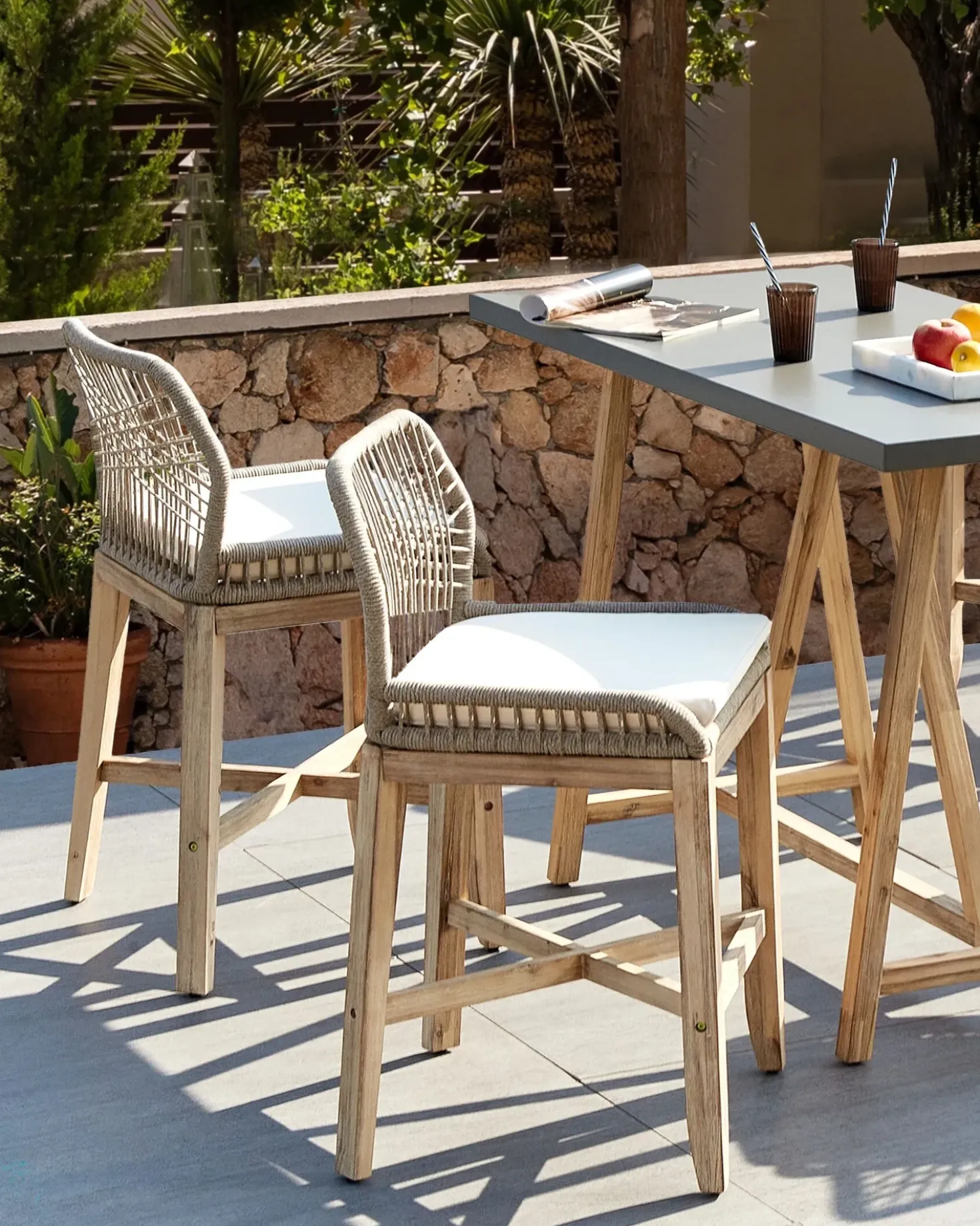 Set di 2 sgabelli da bar per giardino TALAMONE Legno d'acacia Beige