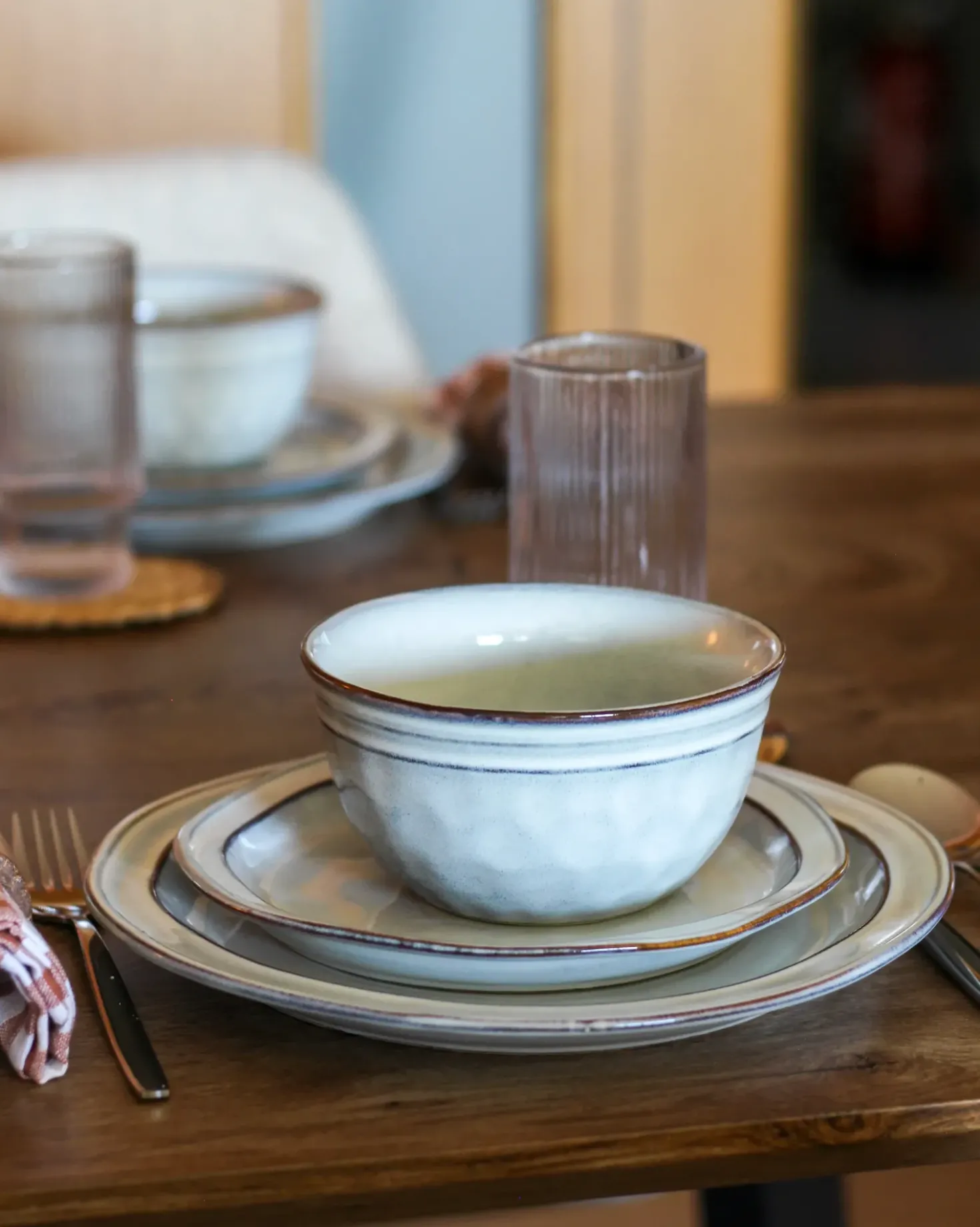 Set di 24 stoviglie CHIVES Gres porcellanato Grigio chiaro