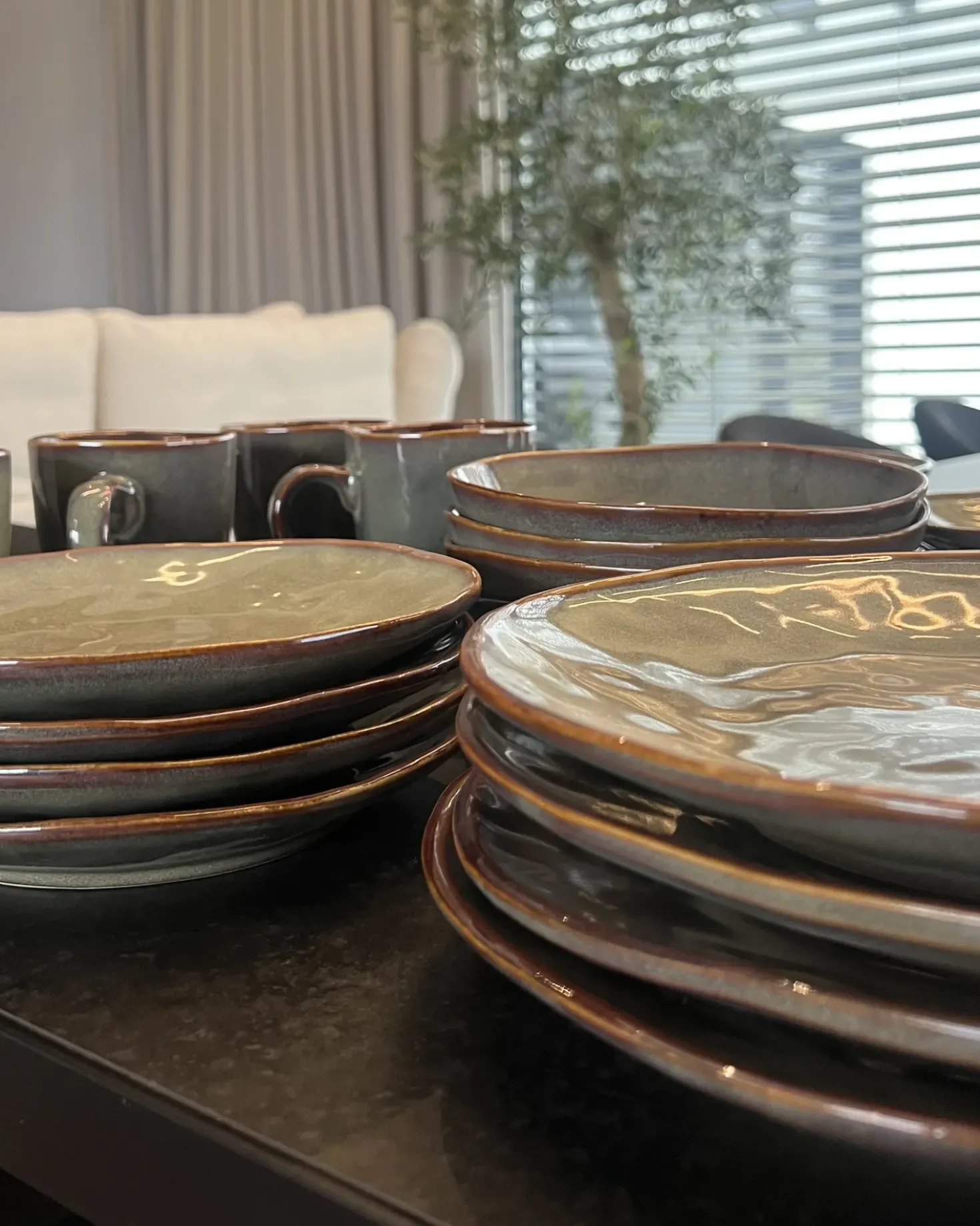 Set di 16 stoviglie THYME Gres porcellanato Verde scuro