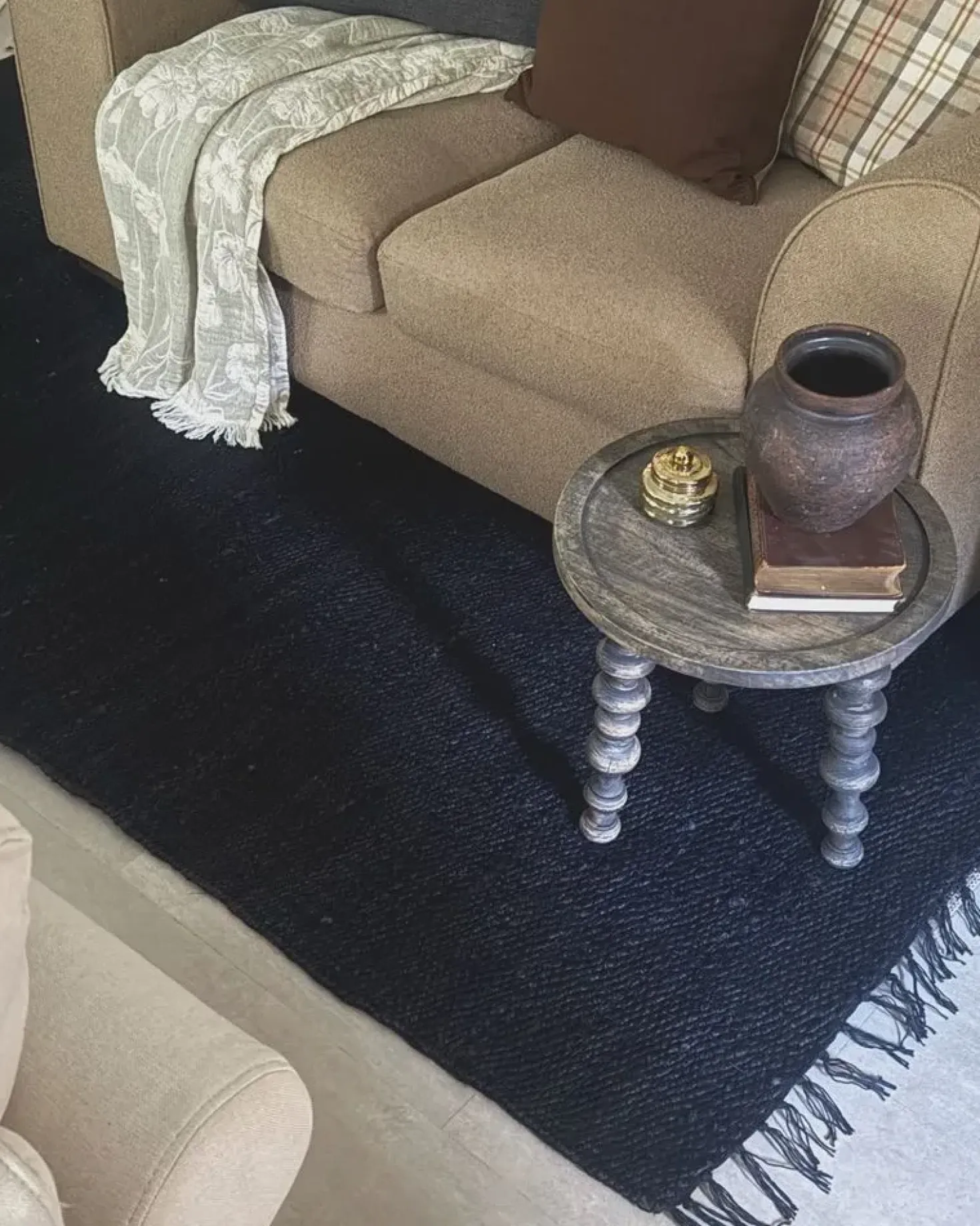 Set di 2 tavolini MARNOO Legno di mango Marrone scuro
