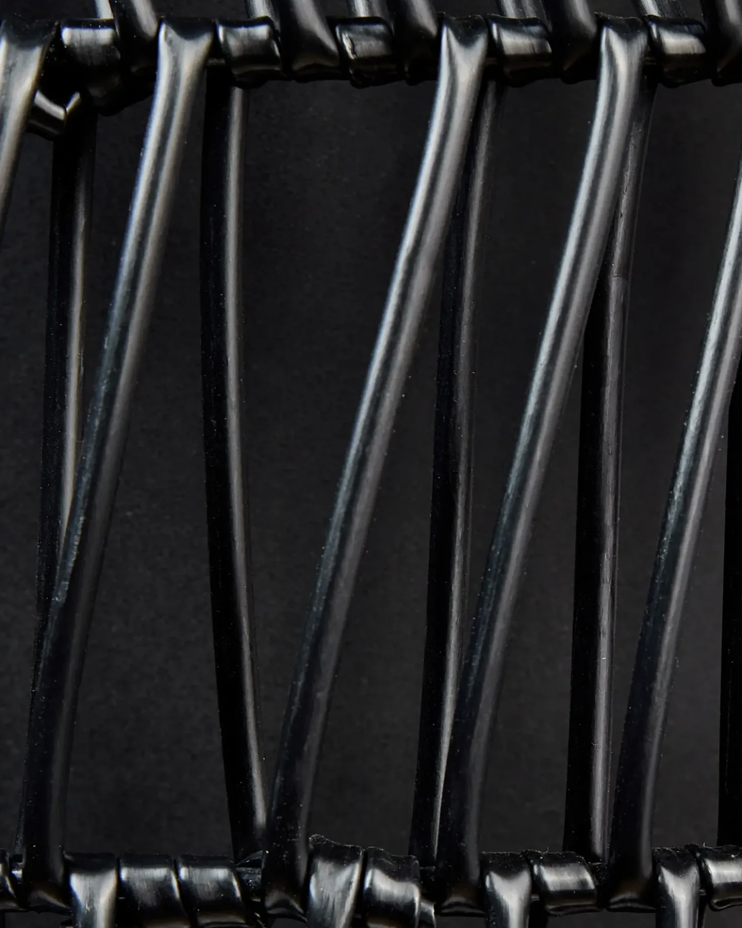 Set di 2 vasi per piante CHELONE Rattan sintetico (PE) 26/34 cm Nero