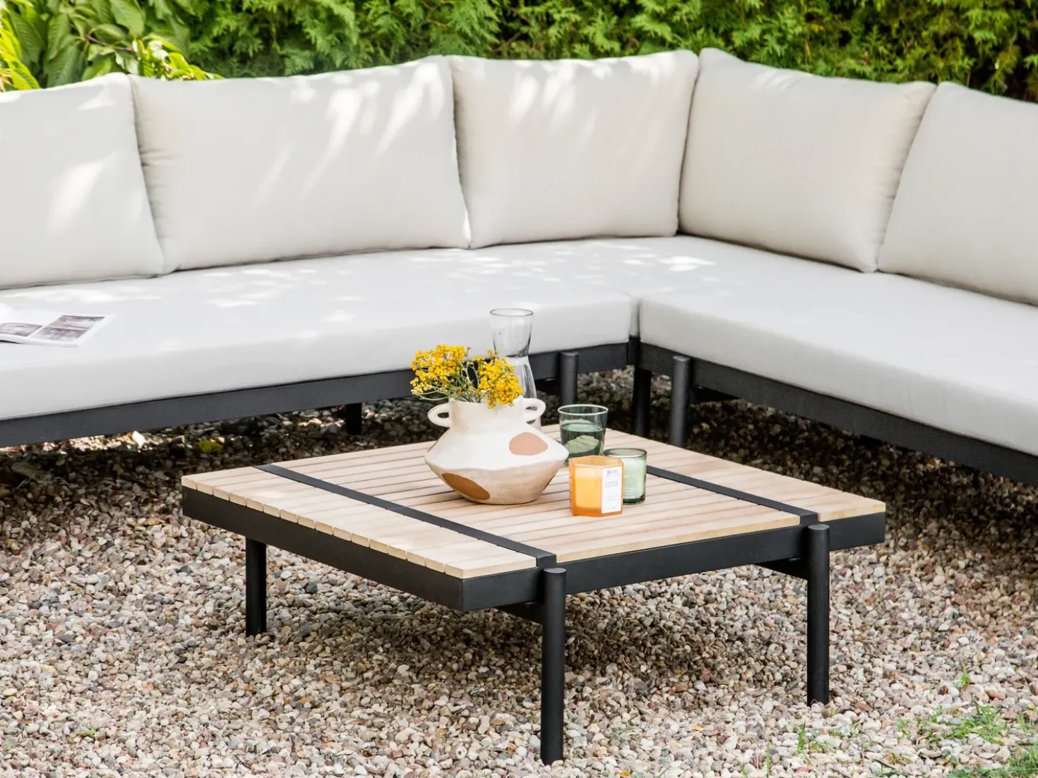 Set di divani angolari da giardino 5 posti BELLARIVA Legno d'eucalipto Bianco sporco