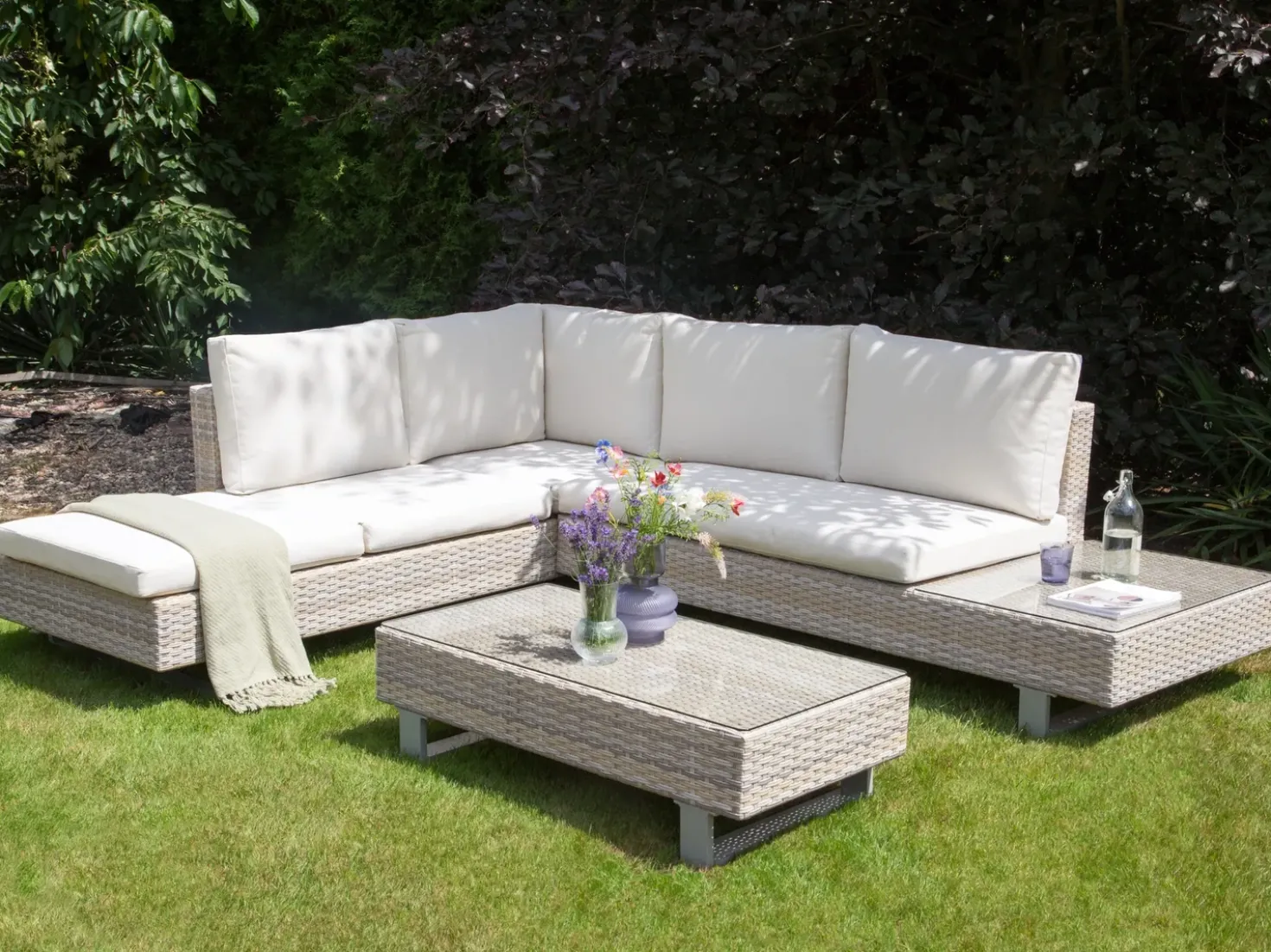 Set di divani angolari da giardino 5 posti LANCIANO Lato destro Rattan sintetico (PE) Bianco sporco