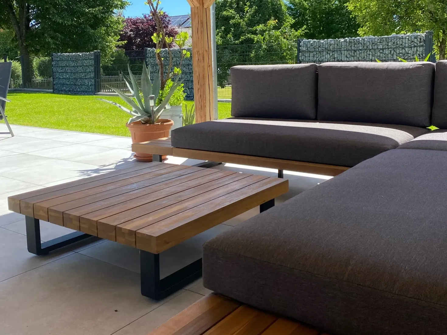 Set di divani angolari da giardino 5 posti MYKONOS Lato destro Legno di acacia certificato Grigio scuro