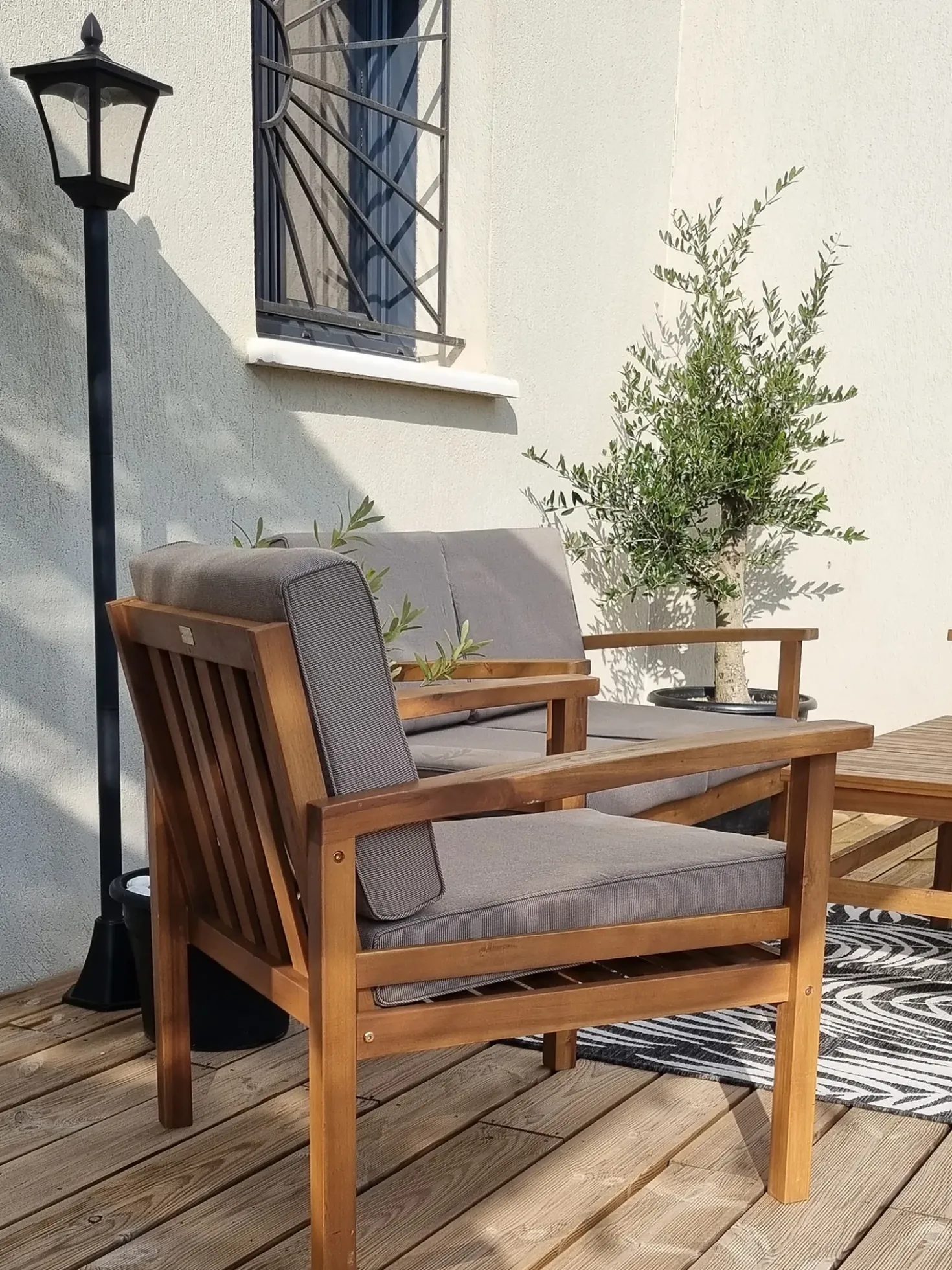 Set salotto da giardino con tavolo e pouf 4 posti MANILA Legno d'acacia Marrone chiaro