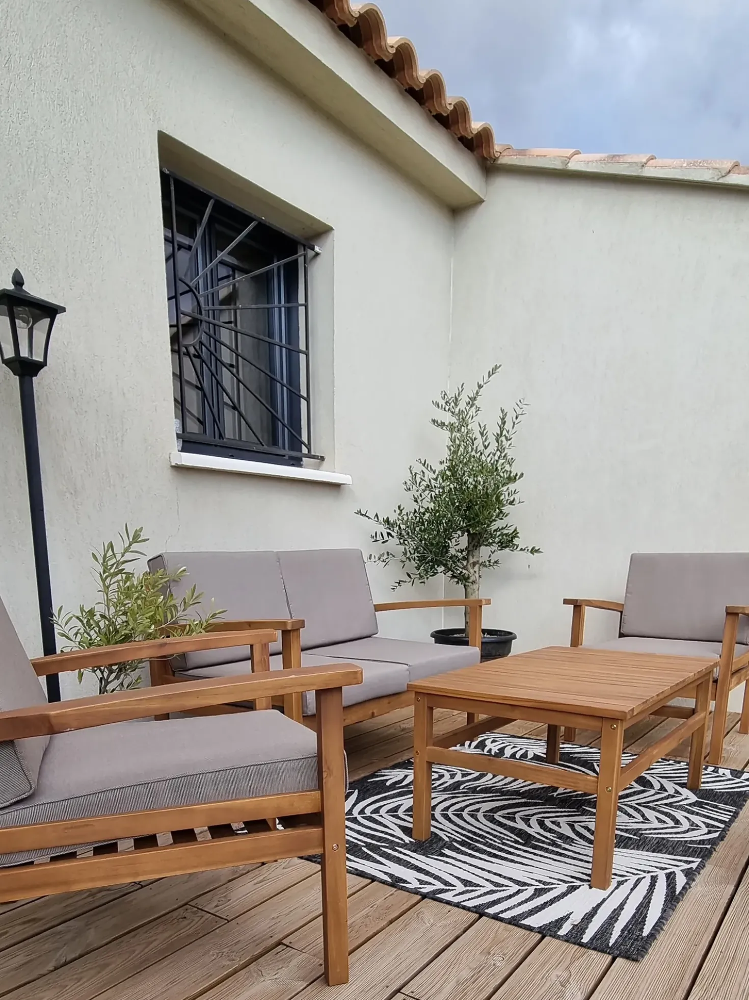 Set salotto da giardino con tavolo e pouf 4 posti MANILA Legno d'acacia Marrone chiaro