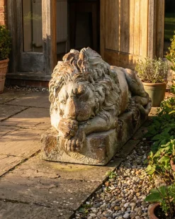 Statua da giardino LARI Leone Beige