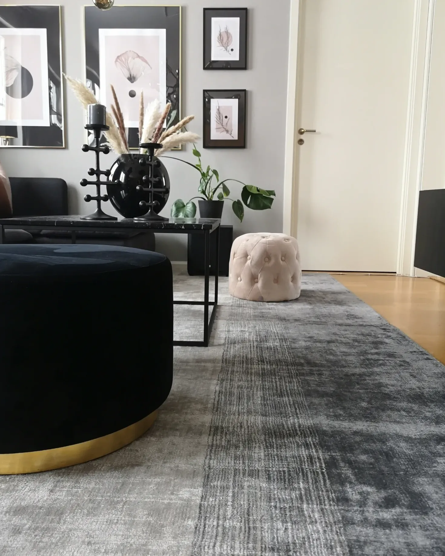 Tappeto ERCIS Nero 200 x 200 cm Viscosa