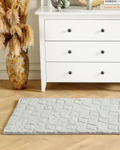 Tappeto in pelliccia sintetica THATTA Grigio chiaro 80 x 150 cm