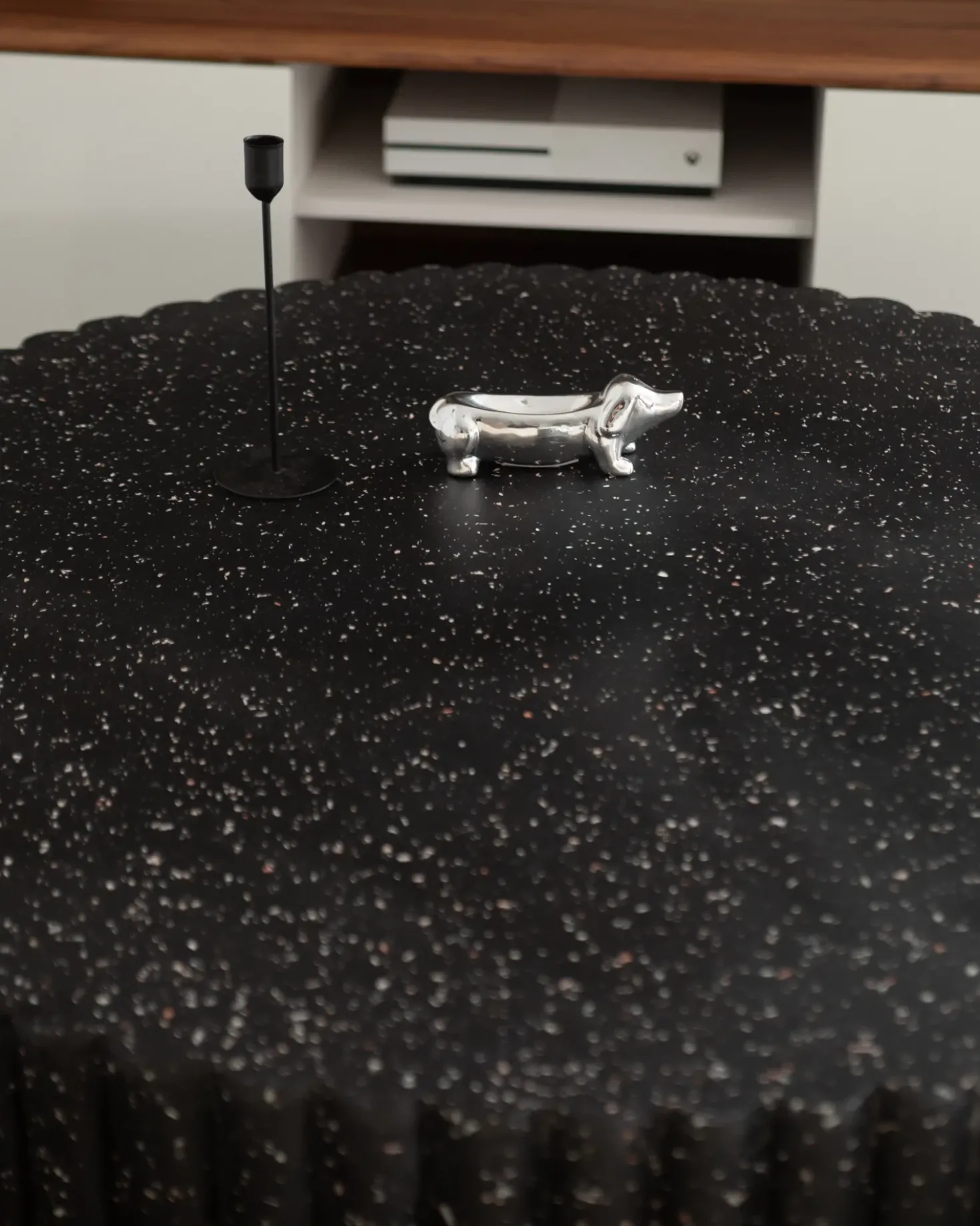 Tavolino da caffè POZZA II 106 cm 106 cm Effetto terrazzo Terrazzo Nero