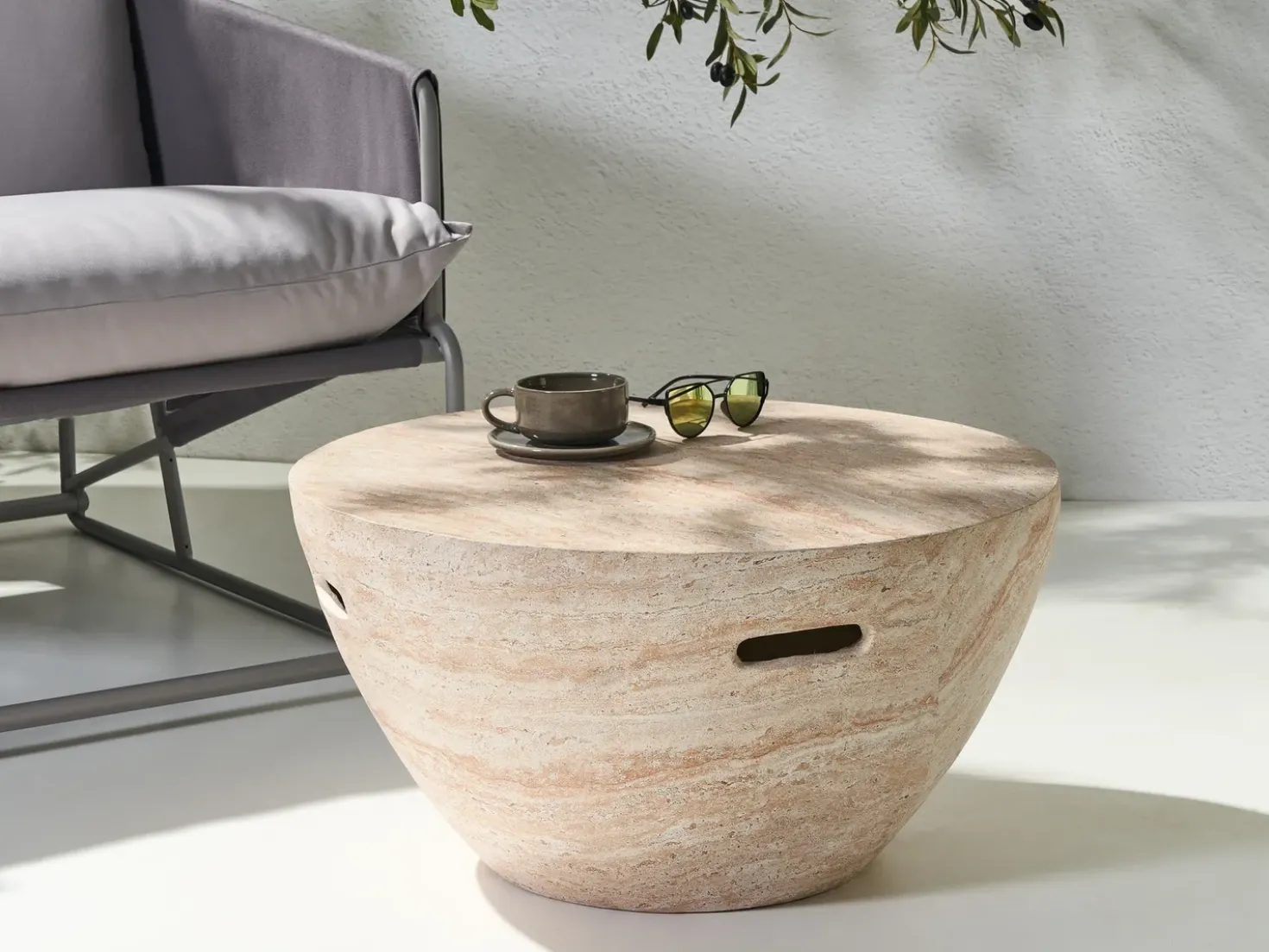 Tavolino da caffè VICARELLO 68 cm 68 cm Effetto travertino