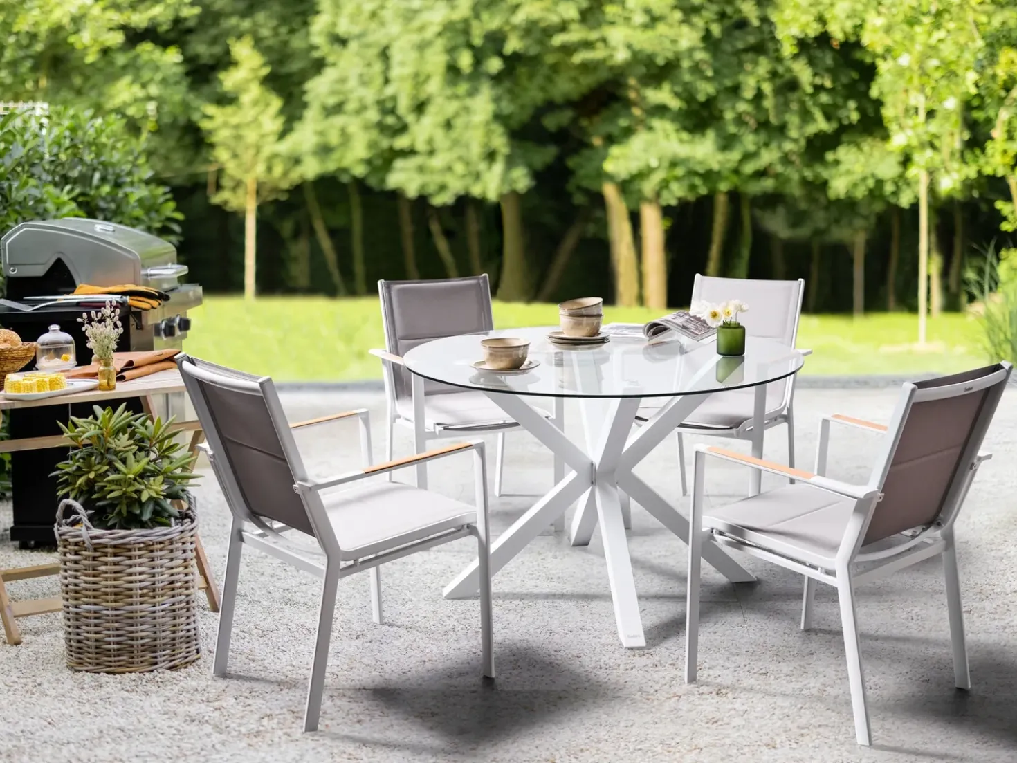 Tavolo da pranzo da giardino MALETTO 120 cm 120 cm Vetro Bianco
