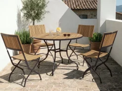 Tavolo da pranzo da giardino LASCARI 120 cm 120 cm Legno d'acacia Marrone chiaro