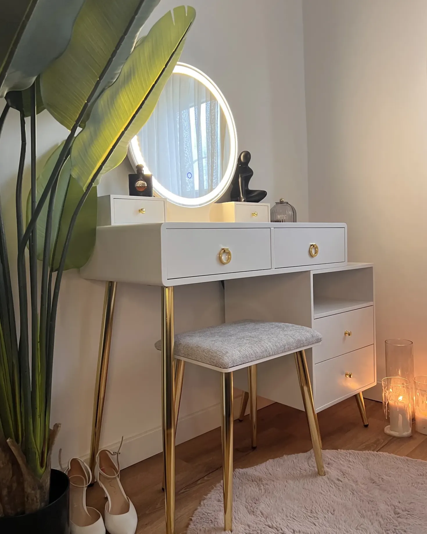 Toeletta con specchio e sgabello YVES LED Bianco