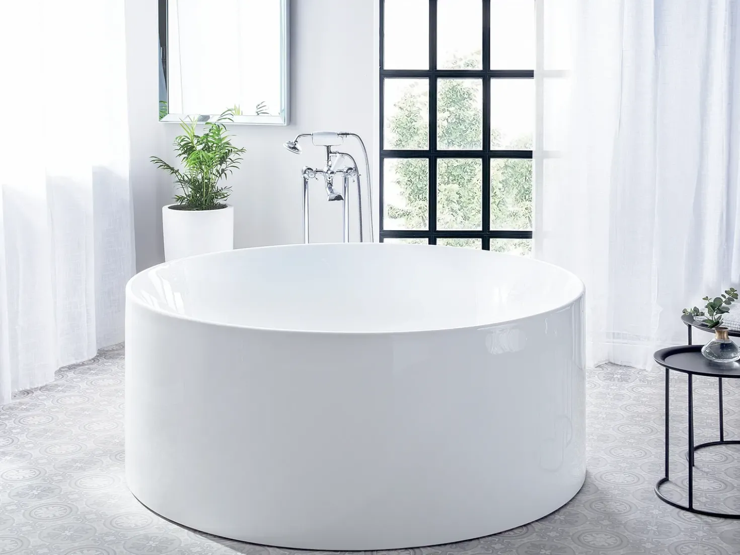 Vasca da bagno freestanding IBIZA 140 x 140 cm Bianco