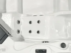 Vasca idromassaggio da esterno con LED TULAROSA Bianco