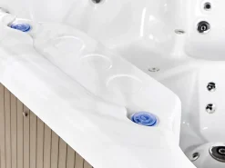Vasca idromassaggio da esterno con LED VILLARRICA Bianco